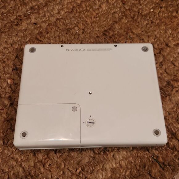 Apple IBook G4 Laptop Computer 12" - Picture 5 of 6